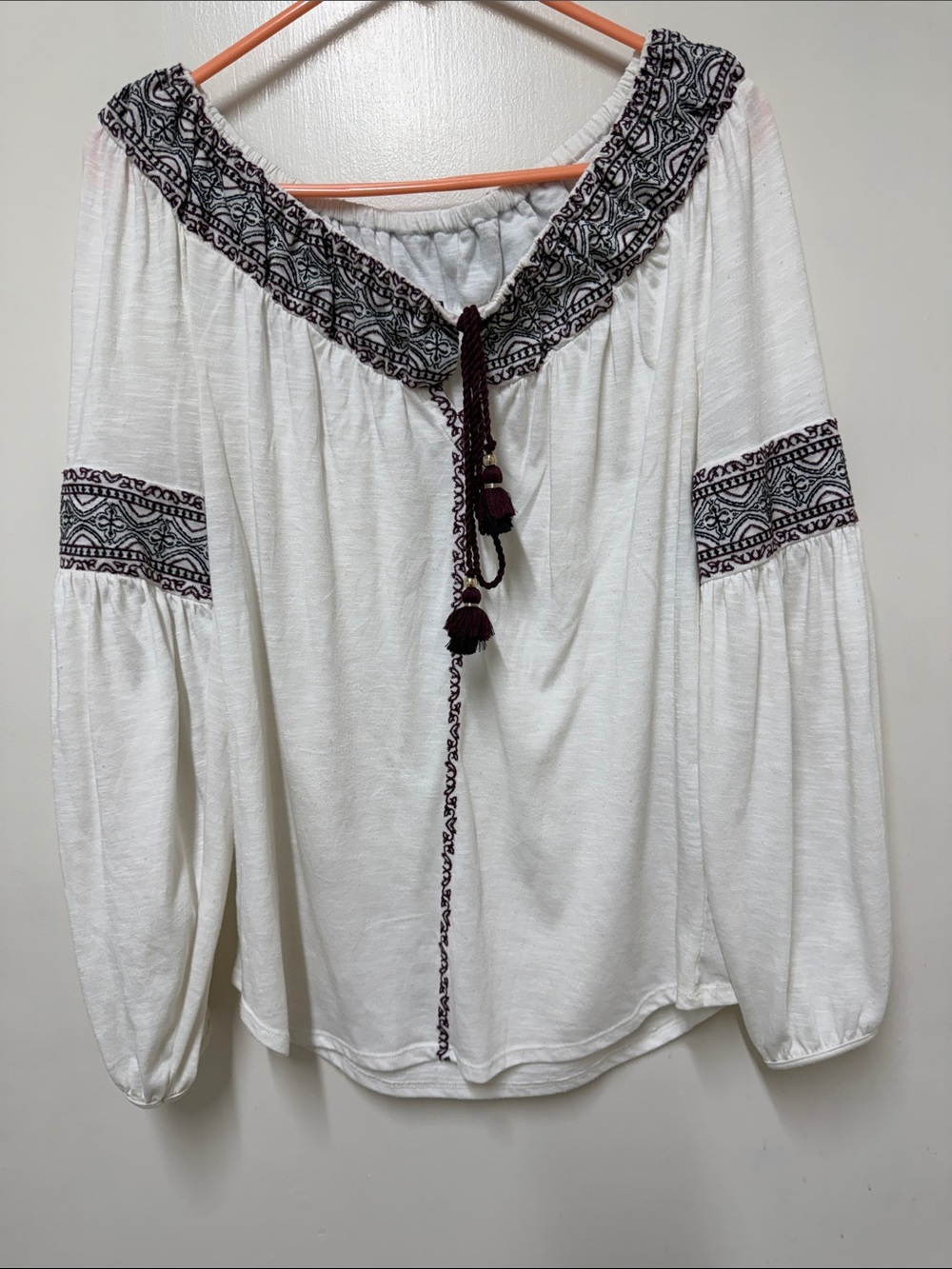 White House Black Market White Boho Embroidered Off-Shoulder Blouse